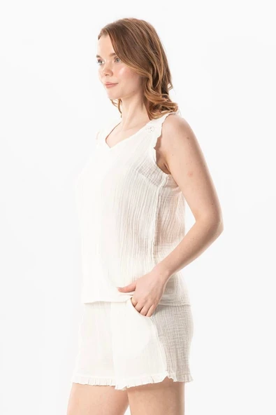 Kolsuz Fırfır Detaylı Duru Oval Yaka Müslin Yazlık Bluz Kırık Beyaz KrkByz XS Kırık Beyaz - Resim 4