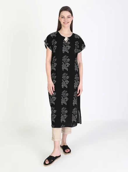 Kısa Kol Şile Bezi Baskılı Zambak Desen Midi Boy Yazlık Elbise Siyah Syh XL Siyah - Resim 9