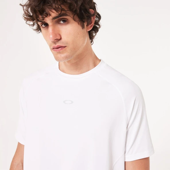 Oakley REPREVE ELLIPSE SS RASHGUARD Erkek Sörf Tişört OAK.FOA406204-OAK.100-S1 - Resim 5