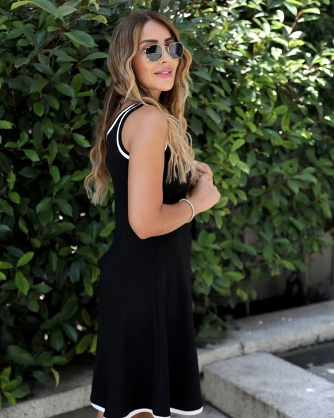 Kadın Sıfır Kollu Yaka Ve Etek Ucu Ribana Detaylıkiloş Viskon Iki Iplik Elbise - Resim 3