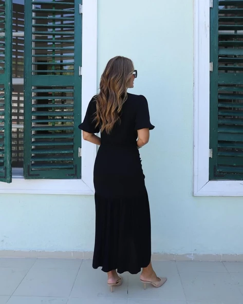 Kadın Kısa Kollu Bisiklet Yakalı Yandan Yırtmaçlı Büzgülü Janjan Krep Elbise - Resim 5