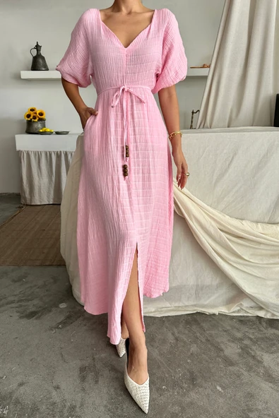 V YAKA BEL BONCUK BAĞLAMALI MÜSLİN ELBİSE YIRTMAÇ DETAYLI - Pembe - Resim 2