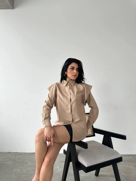 Omuz Tasarım Detaylı Gömlek ürün görseli