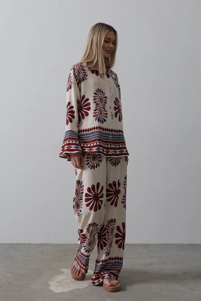 Desenli Kolları Volanlı Pantolon Takım - Kırmızı - Resim 4