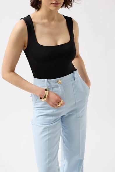 Kare Yaka Kalın Askılı Bodysuit - Resim 4