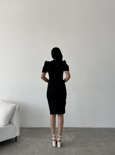 Kadın Kruvaze Yaka Yandan Yırtmaç Detaylı Scuba Krep Kumaş Midi Boy Elbise - Resim 8