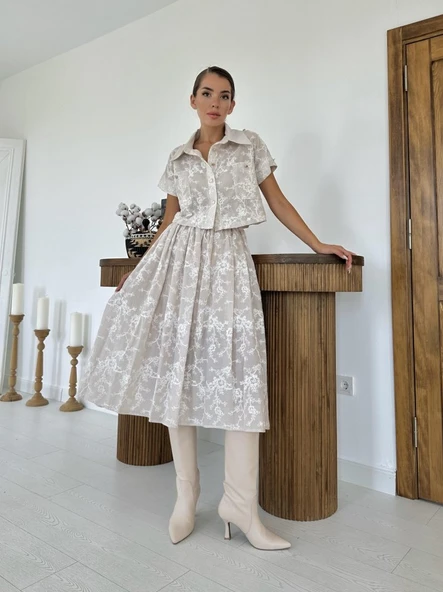 Bej Gömlek Ve Etek Takım ürün görseli