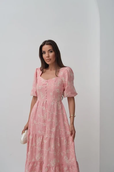 Pembe Süs Düğmeli Balon Kollu Elbise - Resim 4