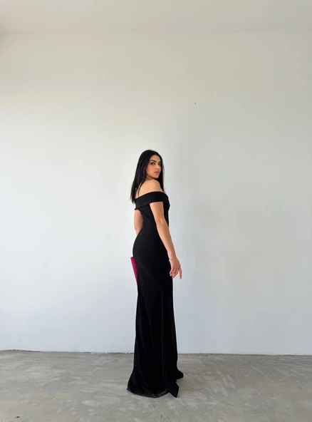 Kadın Dalgıç Kumaş Kayık Yaka Ve Dekolte Detaylı Elbise - Resim 7