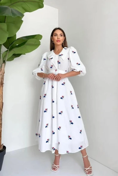 Kırmızı Yakası Çiçek Motifli Kemerli Elbise - Resim 2