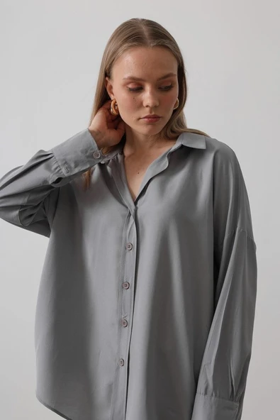 Geniş Manşet Detaylı Gömlek - Gri - Resim 3
