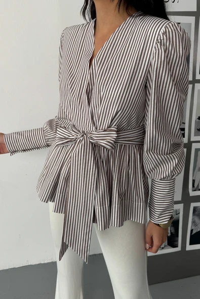 ÇİZGİLİ BAĞLAMA DETAYLI KRUVAZE POPLİN GÖMLEK - Kahverengi - Resim 2