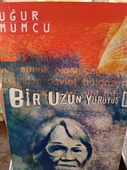 Bir Uzun Yürüyüş - Uğur Mumcu