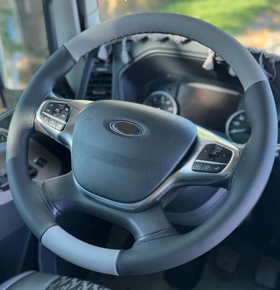 DİKİŞLİ DİREKSİYON KILIFI SİYAH DERİ GRİ DERİ SİYAH DİKİŞLİ F.OR.D F MAX TIR KAMYON İÇİN ürün görseli