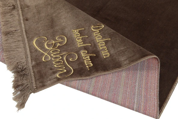 Kişiye Özel İsim İşlemeli Lüks Düz Desensiz Kadife Velür Seccade  Açık Kahverengi - Resim 4