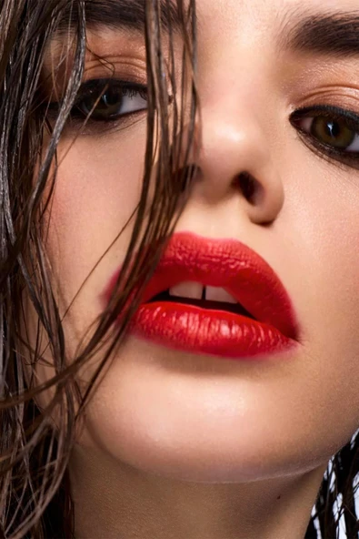 Wonderskin Uzun Süre Kalıcı Renkli Dudak Maskesi Playful 4ML - Resim 5