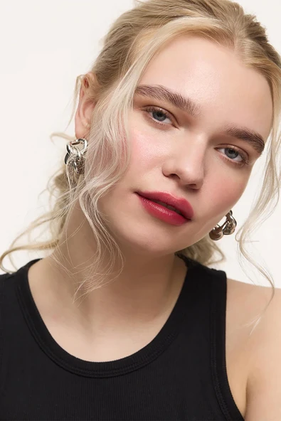 Wonderskin Uzun Süre Kalıcı Renkli Dudak Maskesi Divine 4ML - Resim 4