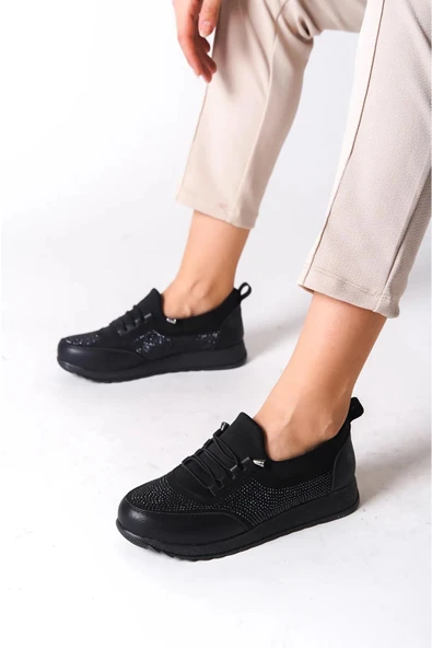 Kadın Galina Siyah Taşlı Bağcıklı Lastikli Ortopedik Rahat Taban Taş Detaylı Günlük Babet Anne Ayakkabısı - 2