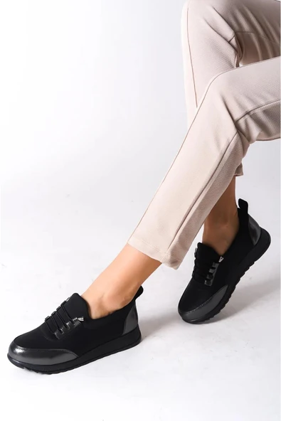 Kadın Galina Siyah Platın Bağcıklı Lastikli Ortopedik Rahat Taban Taş Detaylı Günlük Babet Anne Ayakkabısı - 2