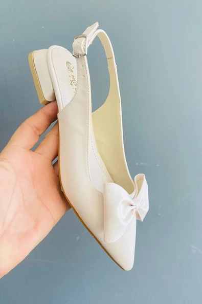 Sista Krem Kumaş Fiyoklu Arkası Acık 2 cm Topuklu Sivri Burun Babet - 2