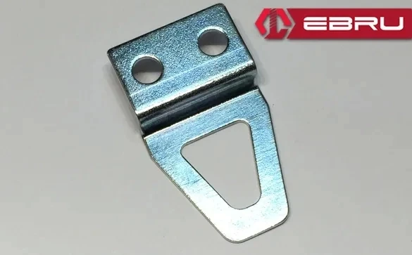 Bombeli Üçgen Eğik, Eğri Çerçeve Askısı - 250 Adet