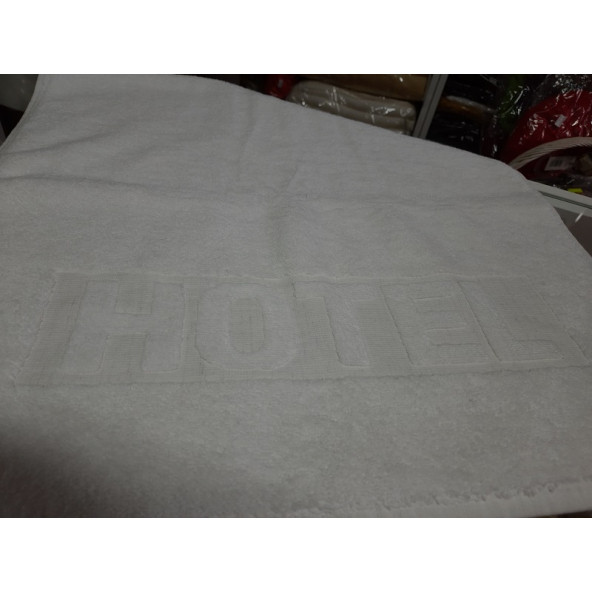 BEYAZ AYAK HAVLUSU -İHRACAT FAZLASI - EBADI: 49 X 94 cm - % 100 COTTON - TEK TARAFI HOTEL YAZILI - 4