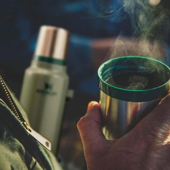 Stanley Classic Legendary Termos 1.9L Matara - Resim 6