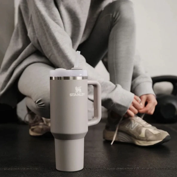 Stanley Quencher H2.O FlowState™ Tumbler Pipetli Termos 1.18L Pipetli Matara - Resim 6