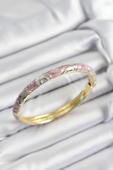 Mineli Pirinç Gri Ve Pembe Sarmal Motifli Gold Renk Kadın Kelepçe ürün görseli 1