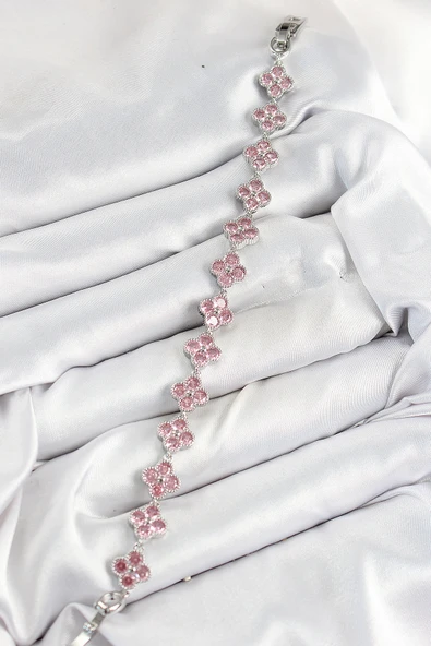 Pirinç Pembe Zirkon Taşlı Yonca Model Gümüş Renk VIP Seri Kadın Bileklik - Resim 2