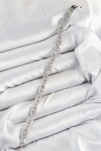 Pirinç Zirkon Taşlı Messika Model Gümüş Renk VIP Seri Kadın Bileklik - Resim 2