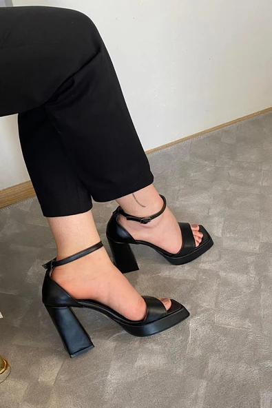 Kadın Verlino Siyah Cilt Tek Bantlı Bantlı Bilektan Bağlamalı 10 cm Platfom Topuklu Aykkabı - 4