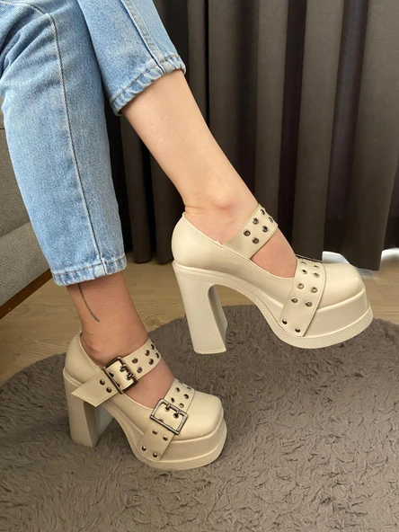 Kadın İzabel Krem İki Tokalı Kapsul Detaylı 12 cm Platform Topuklu Ayakkabı - 4