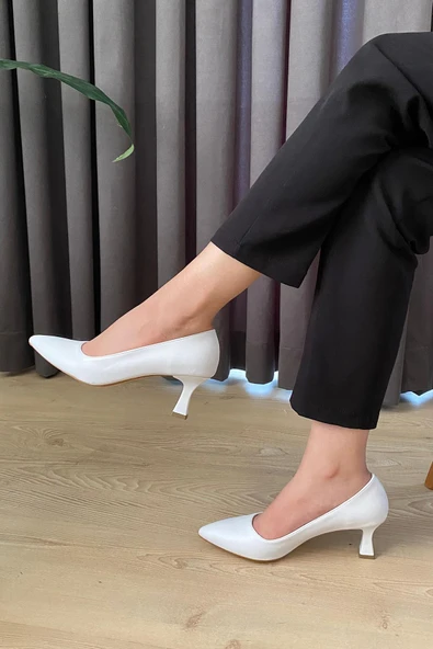 Kadın Sity Beyaz 6 cm İnce Topuklu Stiletto - 6