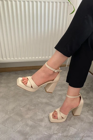 Kadın Luci Krem Cilt Çapraz Bantlı 10 cm Platfom Topuklu Aykkabı