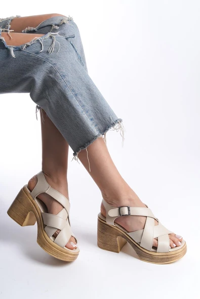 Kadın Diego Krem Ortopedik İç Taban( 8 cm )  Platform Topuk Sandalet - 2
