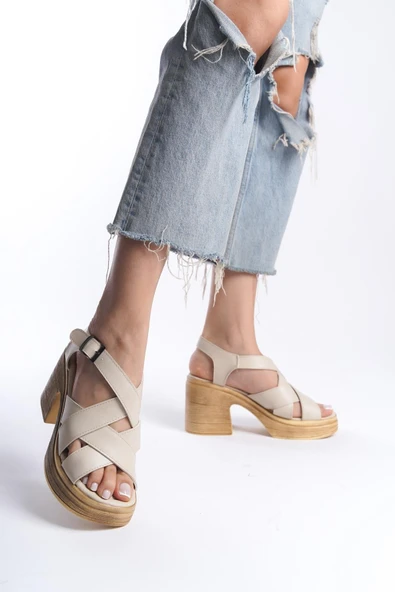 Kadın Diego Krem Ortopedik İç Taban( 8 cm )  Platform Topuk Sandalet - 3