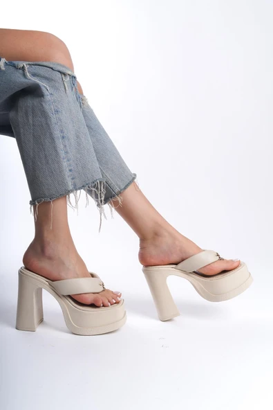 Kadın Geyala Bej Parmak Arası (12 cm ) Platform Topuklu Terlik - 2
