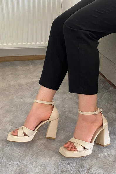 Kadın Luci Krem Cilt Çapraz Bantlı 10 cm Platfom Topuklu Aykkabı - 3