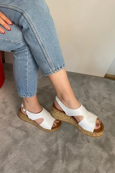 Kadın Tinge Beyaz Cilt Kalın Mantar Taban Ortopedik  Sandalet  K-250 - 4