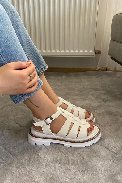 Kadın Desma Beyaz Kafes Model Vardola Deyatlı Kalın Taban Ortopedik Sandalet K-140