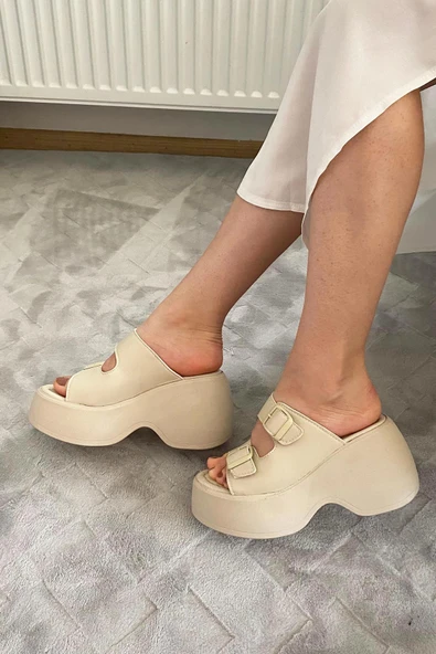 Kadın Oliver Bej İki Tokalı Kalın Taban Ortopedik Sandalet K-3040 - 3