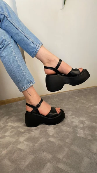 Kadın Dante Siyah Tek Bantlı Kalın Taban Ortopedik Sandalet K-3010 - 3