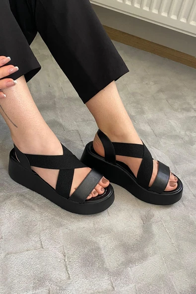 Kadın Mokka Siyah Lastik Detaylı  Dolgu Tabanlı Sandalet - 4
