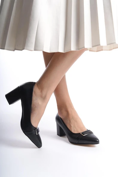 Kadın Verta Siyah Deri 6 Cm Kalın Topuklu Toka Deyatlı Hafif Sivri Burunlu Klasık Ayakkabı - 4