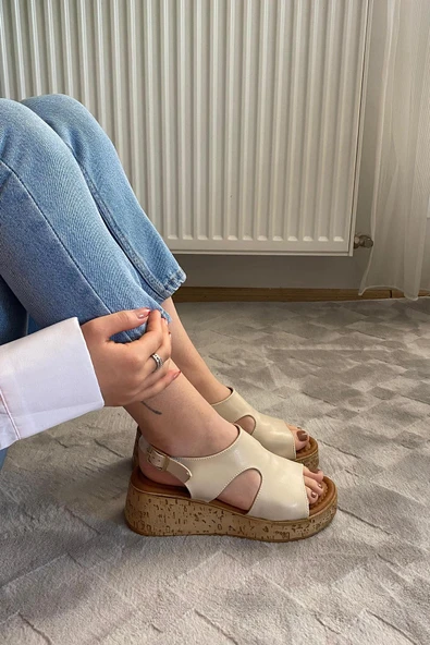 Kadın Tinge Bej Cilt Kalın Mantar Taban Ortopedik  Sandalet  K-250 - 2