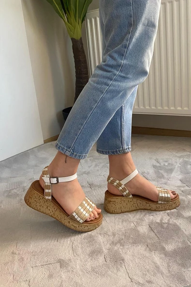 Kadın Eftal Beyaz Hasır Detay Kalın Mantar Taban Ortopedik  Sandalet  K-230 - 3