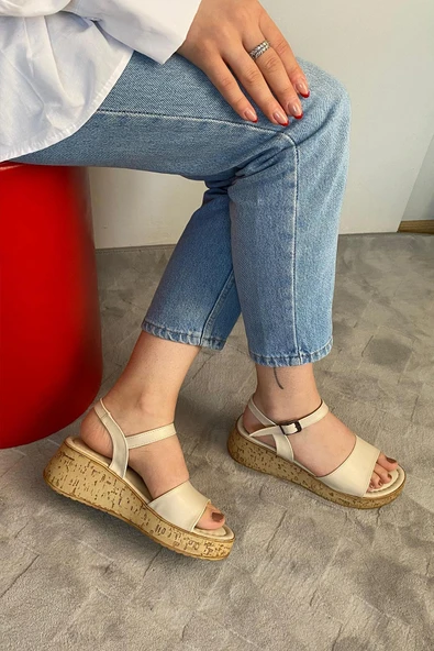 Kadın Bohema Bej Cilt Tek Bantlı Kalın Mantar Taban Ortopedik  Sandalet  K-210 - 2