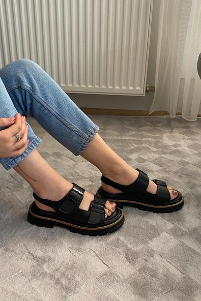 Kadın Merlin Siyah Çift Bantlı Vardola Deyatlı Kalın Taban Ortopedik Sandalet K-110 - 5