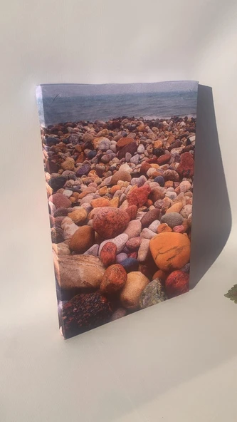 Deniz Ve Renkli Taşlar Natürel Tasarım Ahşap Çerçeve Ev İşyeri Ofis Duvar Kanvas Tablo DOĞA2 - 7